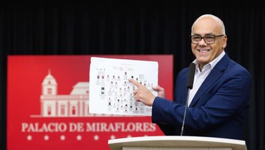 Venezuela cáo buộc Mỹ lên kế hoạch ám sát ông Maduro