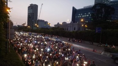 Hầm sông Sài Gòn ngưng lưu thông, nên đi đường nào?
