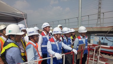 Chủ tịch UBND TP.HCM thị sát công trường metro số 1