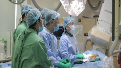 Kỳ diệu phương pháp thay van tim không cần mổ hở ngực