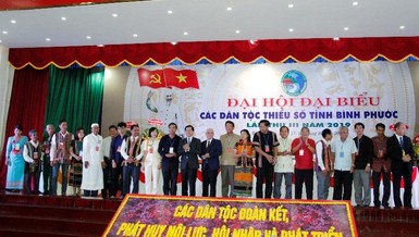 Chung tay giúp đồng bào dân tộc thiểu số ngày càng phát triển