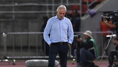 Thua Thái Lan, HLV Van Marwijk của UAE thất vọng cùng cực