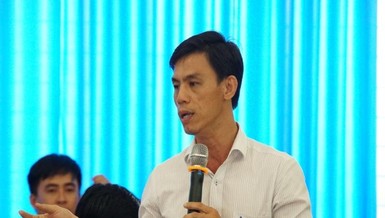 “Dạy học lâu năm theo lối cũ, tôi thấy mình giống thợ dạy!”