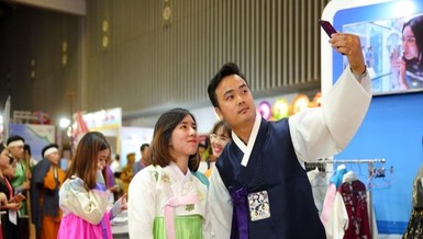 Xin visa du lịch Hàn khách Việt nộp sổ tiết kiệm gốc