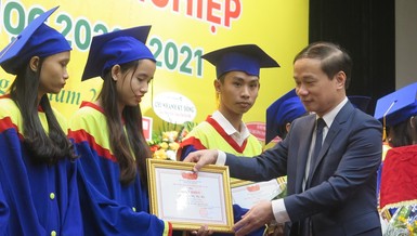 Trường Cao đẳng Đại Việt Sài Gòn đón gần 1.300 tân sinh viên