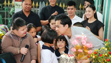 Không phát gạo tại nhà, Ngọc Sơn làm gì dịp sinh nhật?