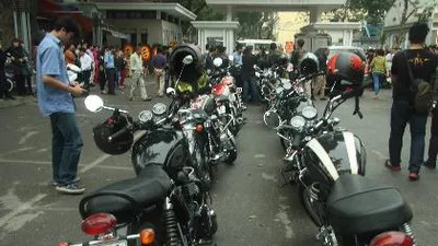 Dàn mô tô khủng đưa Trần Lập về nơi an nghỉ