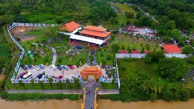 Toàn cảnh nhà thờ Tổ của Hoài Linh qua ống kính flycam