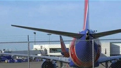 Máy bay hãng Southwest Airlines lại gặp sự cố động cơ