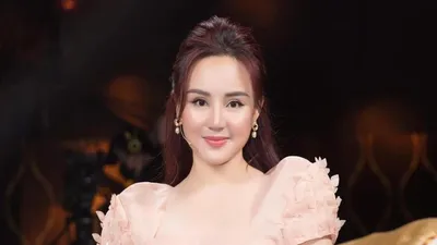 Ca sĩ Vy Oanh tố bà Phương Hằng: Công an chuyển đơn đến Cơ quan điều tra