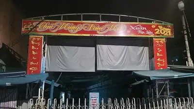Đà Nẵng đóng cửa chợ Đống Đa vì có ca COVID-19 đến mua sắm
