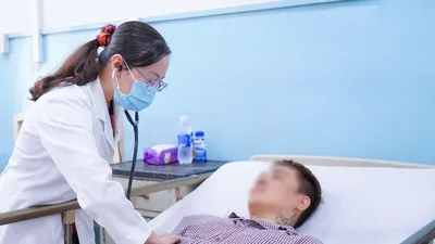 Vụ 235 người ngộ độc sau ăn bánh mì: Bộ Y tế yêu cầu truy xuất nguồn gốc thực phẩm