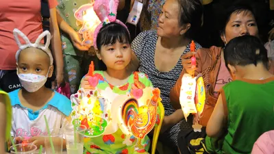  Bệnh nhi ung thư vui đón trung thu tại 'xóm trọ' của các em ở TP Thủ Đức