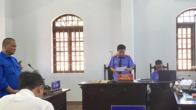 Tòa tuyên phạt bị cáo giết bạn gái rồi đốt xác phi tang 