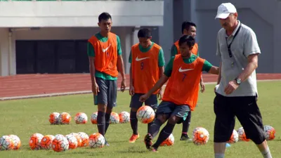 Giải mã Việt Nam-Indonesia trước giờ bóng lăn