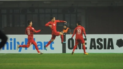  Thắng ngoạn mục Iraq, U-23 Việt Nam viết tiếp trang sử