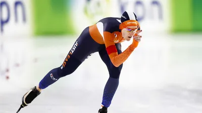 Olympic mùa Đông: Areen Wust làm lu mờ các huyền thoại