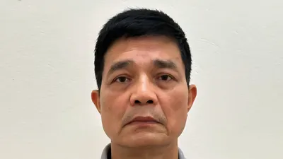 Truy tố 2 cựu Cục trưởng Cục An toàn thực phẩm nhận hối lộ