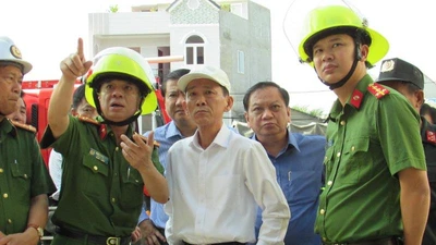 Cục Cảnh sát đến chỉ đạo dập vụ cháy tại Cần Thơ