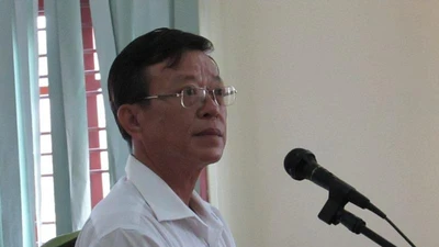 Nguyên giám đốc Agribank Cần Thơ thừa nhận vi phạm quy định