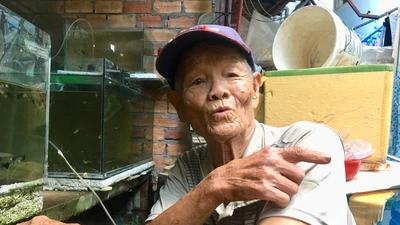 Cụ ông 70 năm đam mê cá lia thia