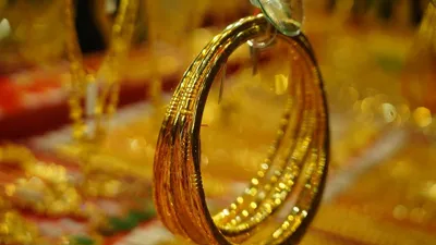 Giá vàng 9999 chạy thẳng lên mốc 55 triệu đồng/lượng