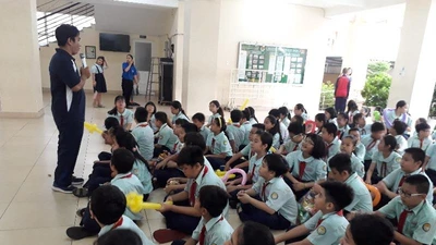 Võ sư hướng dẫn HS phòng chống bắt cóc, xâm hại