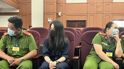 An ninh siết chặt phiên phúc thẩm vụ bạo hành bé gái 8 tuổi