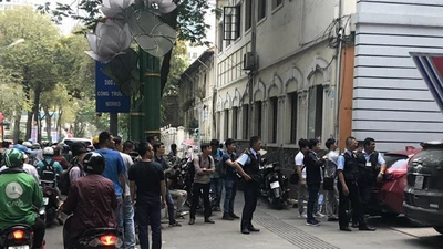 2 người của Eximbank Chi nhánh TP.HCM bị bắt