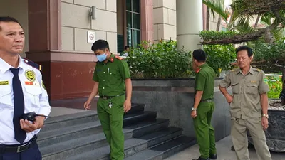 Công an khám xét nhà Phó Chủ tịch Trần Vĩnh Tuyến