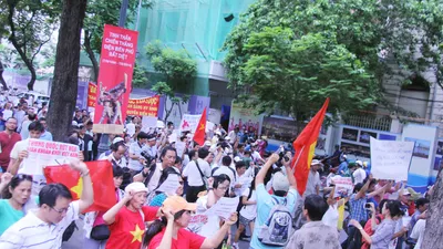 “Nếu điều tồi tệ xảy ra, chúng tôi nguyện đồng lòng bảo vệ Tổ quốc!“