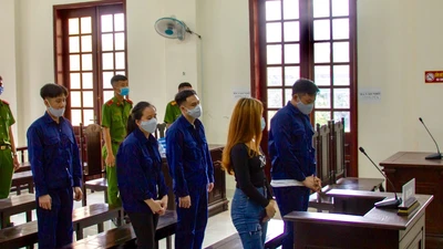 Ly kỳ vụ án anh xe ôm đưa cô gái vào khách sạn