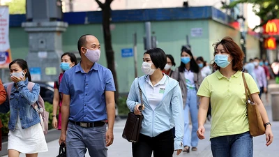 TP.HCM không ngăn sông cấm chợ nhưng không lơ là COVID-19