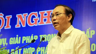 Thứ trưởng Bộ NN&PTNT Phùng Đức Tiến phát biểu tại hội nghị.