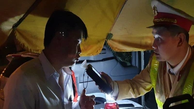 2 ngày, CSGT xử phạt trên 600 'ma men' theo Nghị định 100