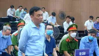 Vụ ‘đất vàng’ Bình Dương: Đề nghị của luật sư về con rể cựu chủ tịch 