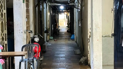 Sạc xe điện tại chung cư: Cấm thì khó, mở thì lo