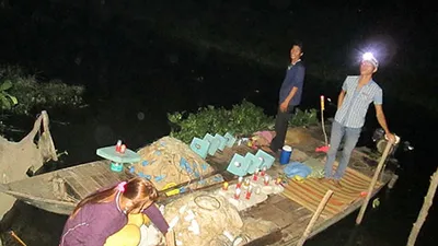 Nghề ‘bà cậu’ ở xứ Vàm Nao