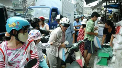 Ngôi chợ chuyên doanh đầu tiên