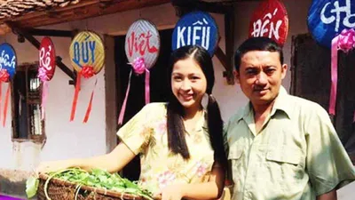 Khóc mếu làm đĩa hài tết 