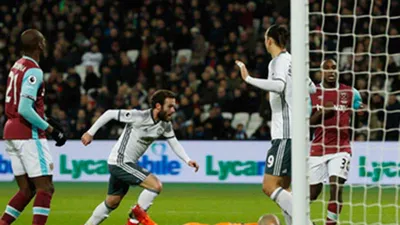 West Ham - MU (0-2): Chiến thắng may mắn