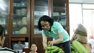 Sài Gòn giải cứu chuối giúp nông dân Đồng Nai 