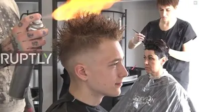 Clip: Cắt tóc kiểu mới, chỉ dành cho người can đảm