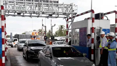 Trạm thu phí Cai Lậy: Chờ Chính phủ lên tiếng