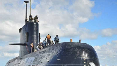 Tàu ngầm Argentina 7 lần gửi điện cầu cứu