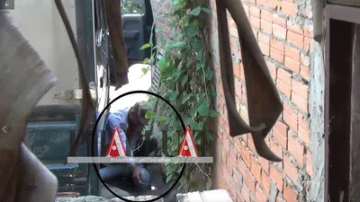 Xe hút hầm cầu 'tung hoành' trong thành phố 