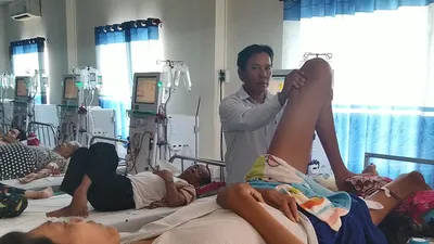 Người ‘khổng lồ’ gây choáng cả bệnh viện