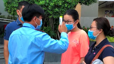 Nhiều chung cư chống dịch Corona