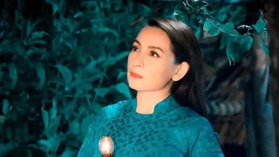 Video: Nhìn lại cuộc đời đầy ắp tình yêu thương của ca sĩ Phi Nhung 