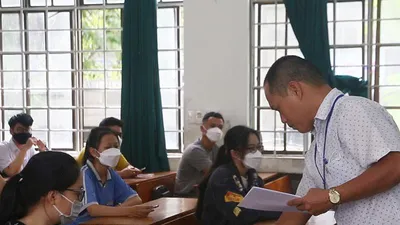 Video: Hơn 12.700 thí sinh Đà Nẵng làm thủ tục dự thi tốt nghiệp THPT